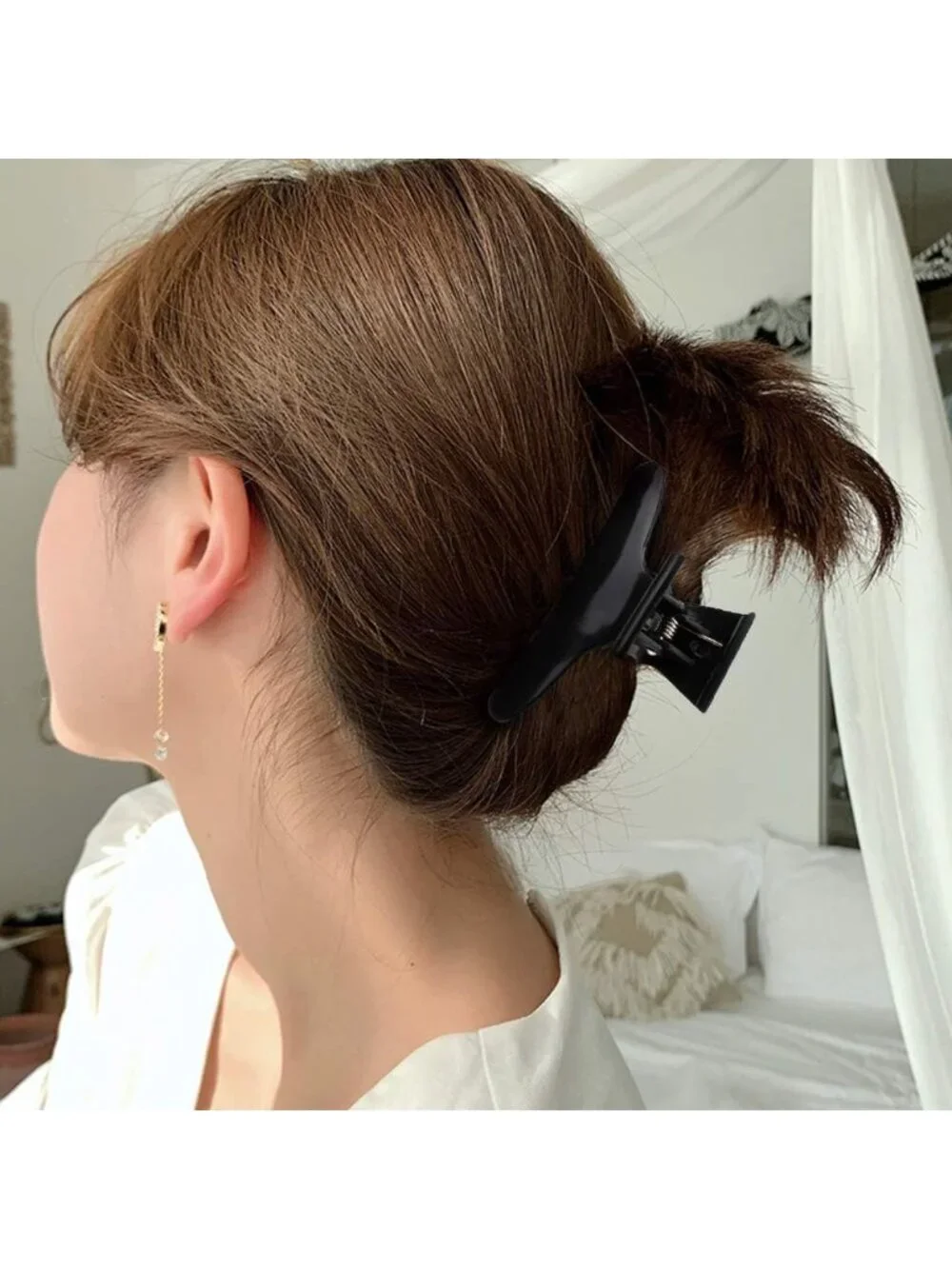 Stylish Black Butterfly Hair Clips - Pro Salon Clamps for Cutting & Styling Hair